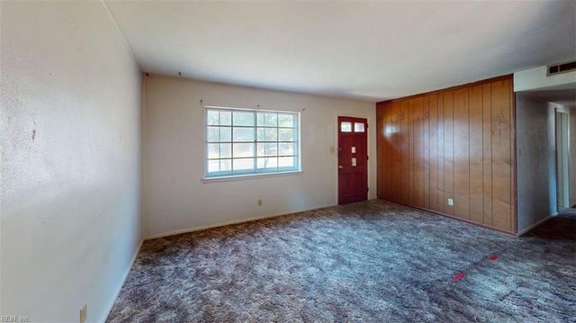 3500 Silina DR, Virginia Beach, VA 23452