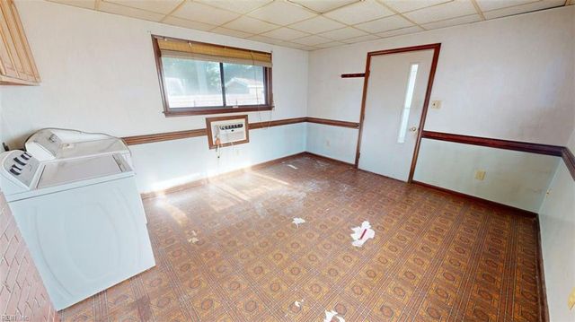 3500 Silina DR, Virginia Beach, VA 23452