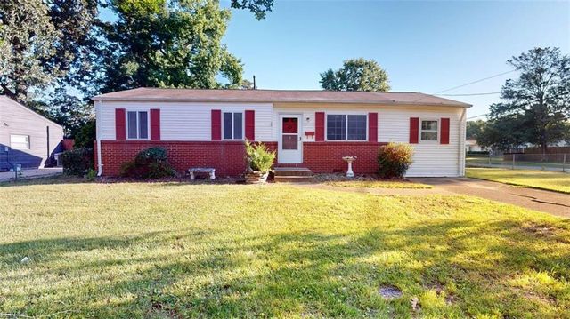 3500 Silina DR, Virginia Beach, VA 23452