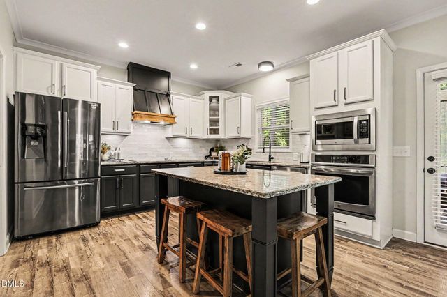 324 Gwendolyn Way, Fuquay Varina, NC 27526