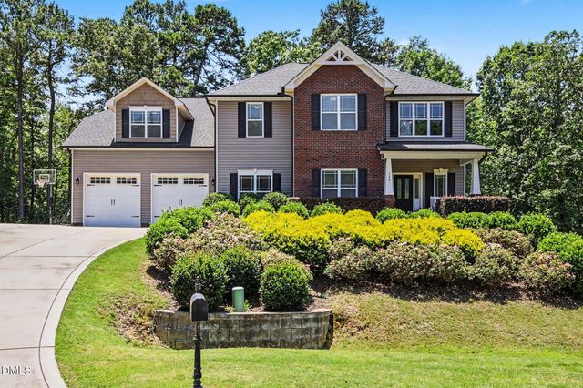 324 Gwendolyn Way, Fuquay Varina, NC 27526