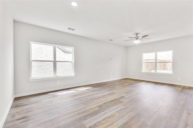 11877 Stratosphere Drive, Conroe, TX 77303