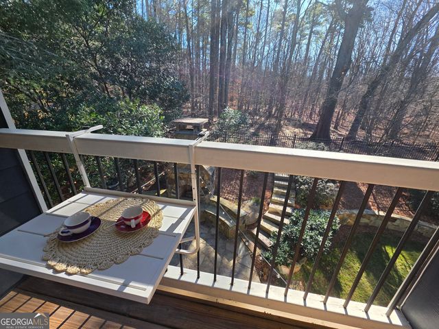 1103 Ridenour Court NW, Kennesaw, GA 30152