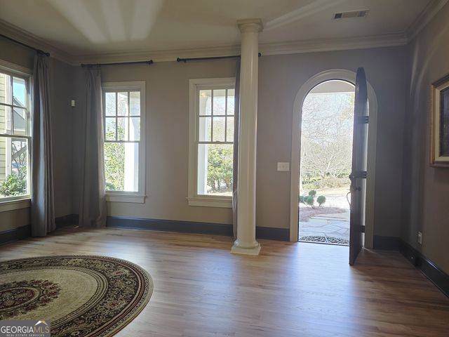 1103 Ridenour Court NW, Kennesaw, GA 30152