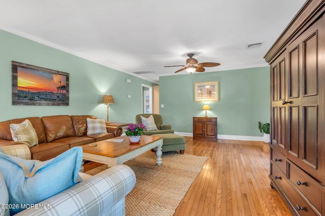 415 Newark Avenue, Point Pleasant Beach, NJ 08742