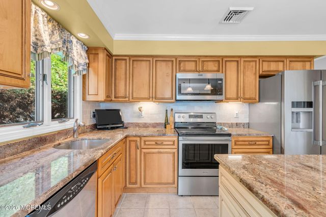 415 Newark Avenue, Point Pleasant Beach, NJ 08742