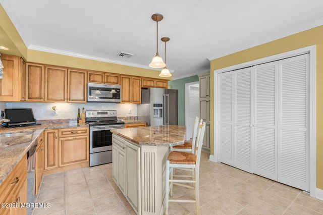 415 Newark Avenue, Point Pleasant Beach, NJ 08742