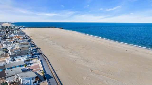 415 Newark Avenue, Point Pleasant Beach, NJ 08742