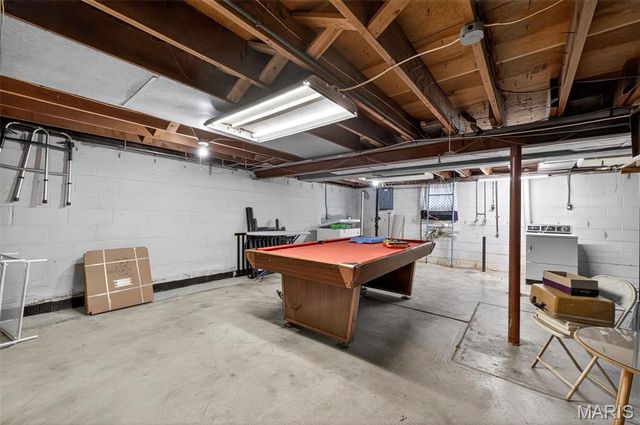 10128 Isabelle Place, St Ann, MO 63074