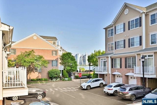 375 Kingston Court, West New York, NJ 07093