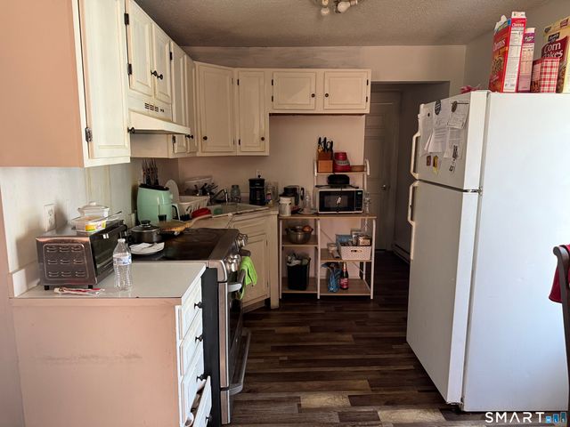 213 White Street, Danbury, CT 06810