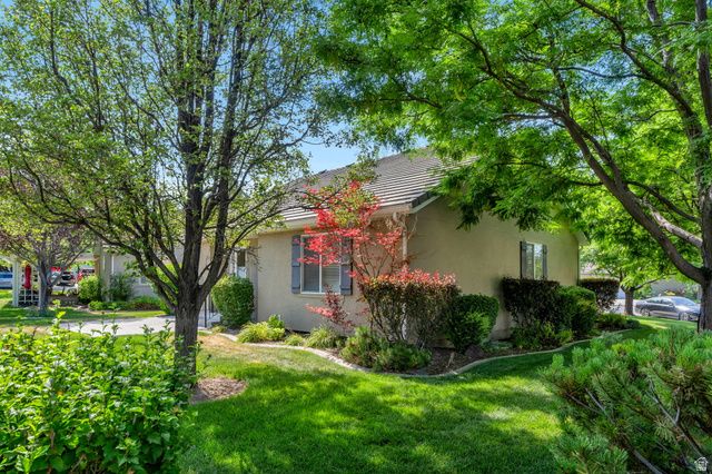 4568 W TEMPLE SHADOWS DR, Cedar Hills, UT 84062