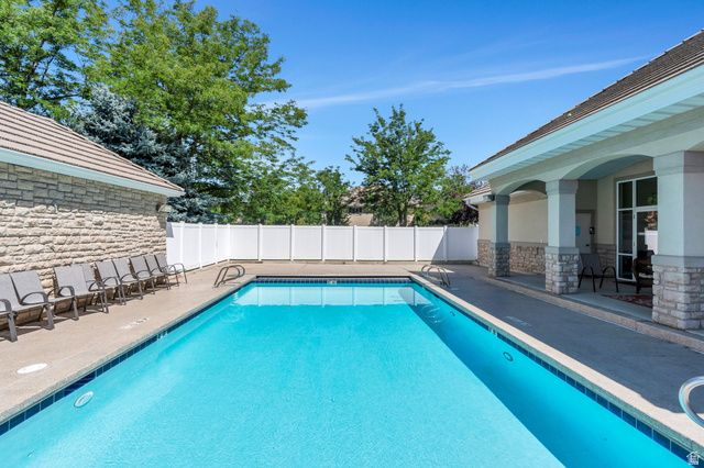 4568 W TEMPLE SHADOWS DR, Cedar Hills, UT 84062