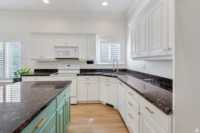 4568 W TEMPLE SHADOWS DR, Cedar Hills, UT 84062
