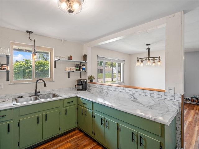 1125 Georgian Drive, Kettering, OH 45429