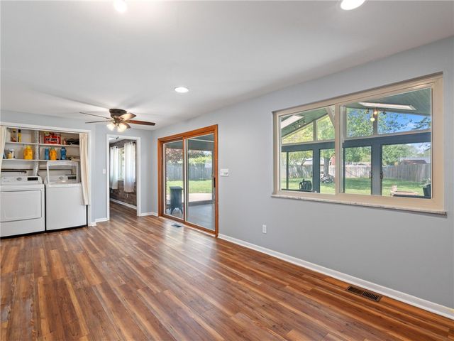 1125 Georgian Drive, Kettering, OH 45429