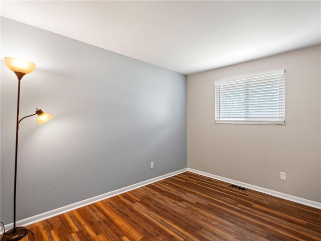 1125 Georgian Drive, Kettering, OH 45429