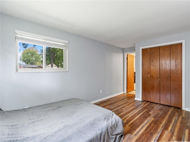 1125 Georgian Drive, Kettering, OH 45429