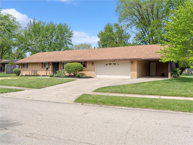 1125 Georgian Drive, Kettering, OH 45429