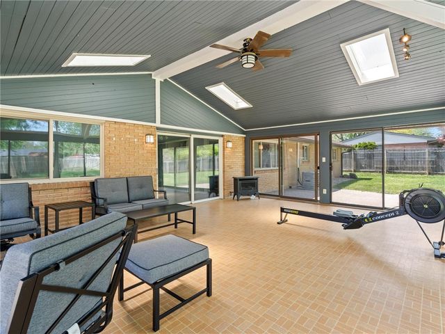 1125 Georgian Drive, Kettering, OH 45429