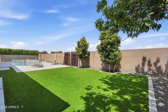 3158 E SIERRA MADRE Avenue, Gilbert, AZ 85296