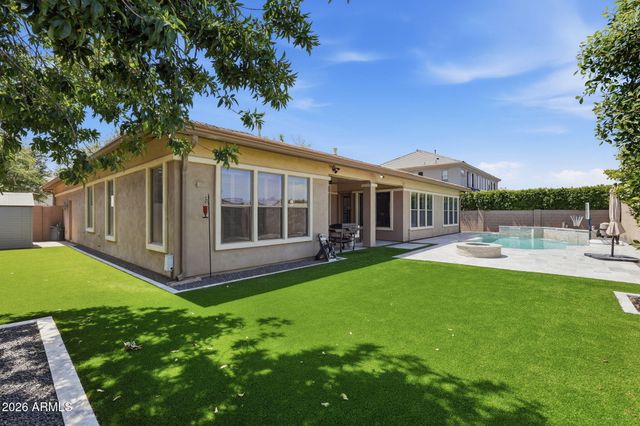 3158 E SIERRA MADRE Avenue, Gilbert, AZ 85296