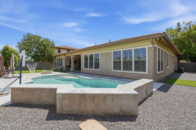 3158 E SIERRA MADRE Avenue, Gilbert, AZ 85296