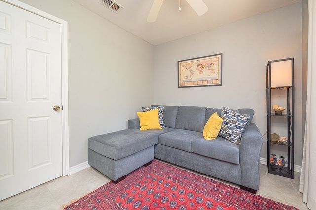 1705 Rhodes Ave W, Aransas Pass, TX 78336