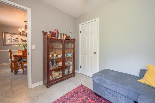 1705 Rhodes Ave W, Aransas Pass, TX 78336