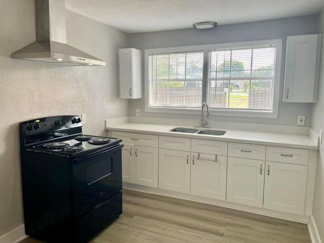 906 Fields Street, Richmond, TX 77469