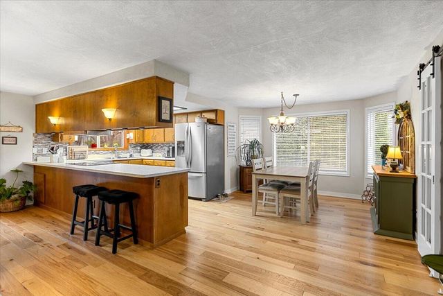 2213 Westfall Circle, Medford, OR 97504