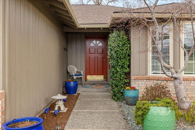 2213 Westfall Circle, Medford, OR 97504