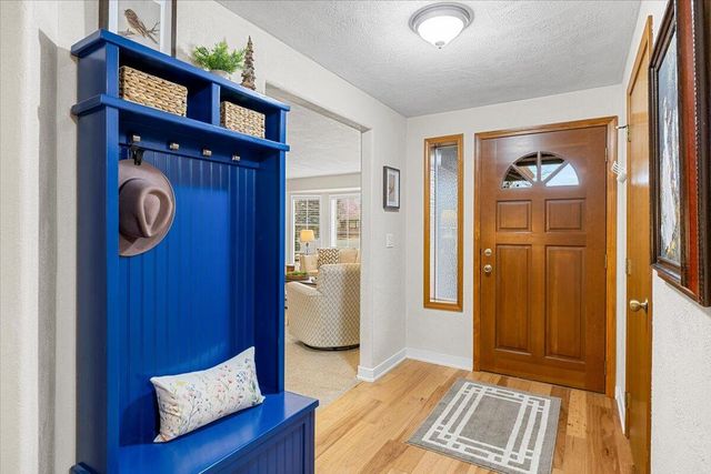 2213 Westfall Circle, Medford, OR 97504