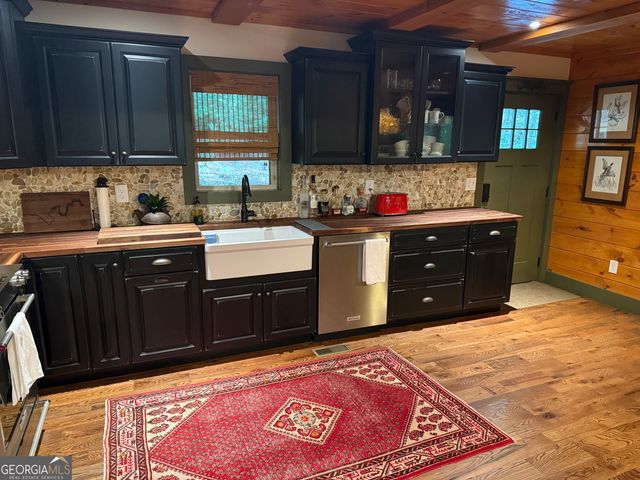 72 Clear View Trail, Lakemont, GA 30552