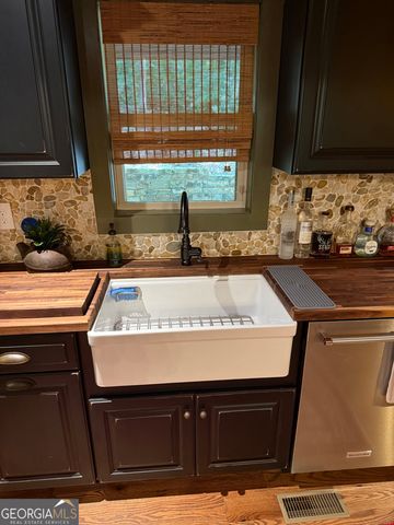 72 Clear View Trail, Lakemont, GA 30552
