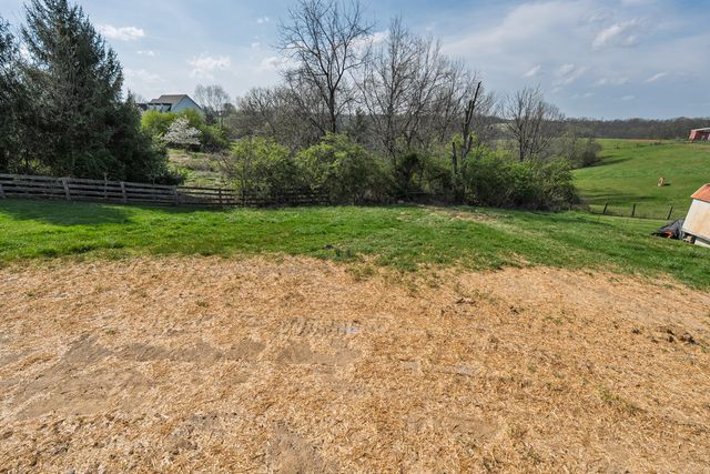 519 Humes Ridge Road, Williamstown, KY 41097