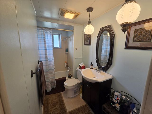 125 Bertha Avenue, Donora, PA 15033