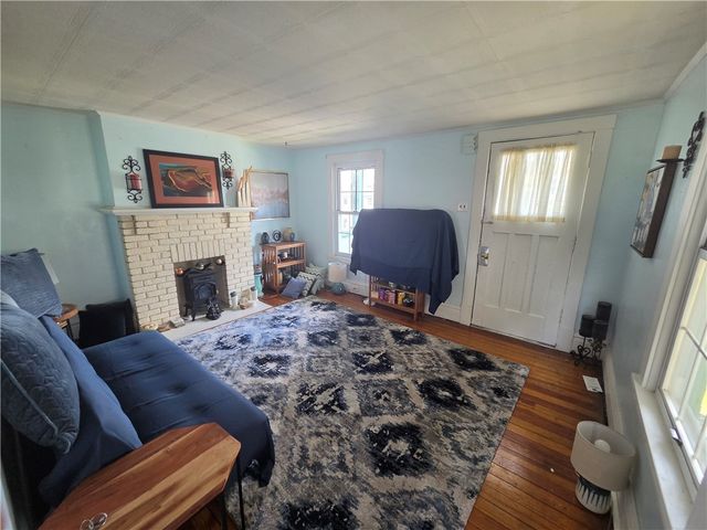 125 Bertha Avenue, Donora, PA 15033
