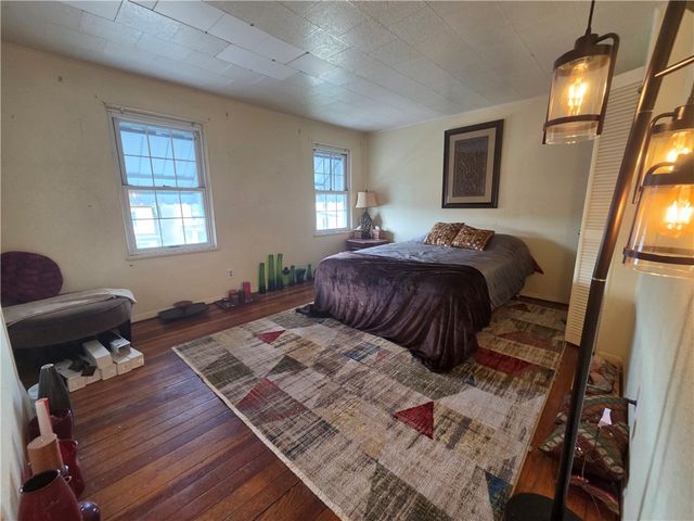 125 Bertha Avenue, Donora, PA 15033