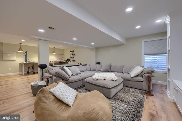 168 FORGE DR, Lebanon, PA 17042
