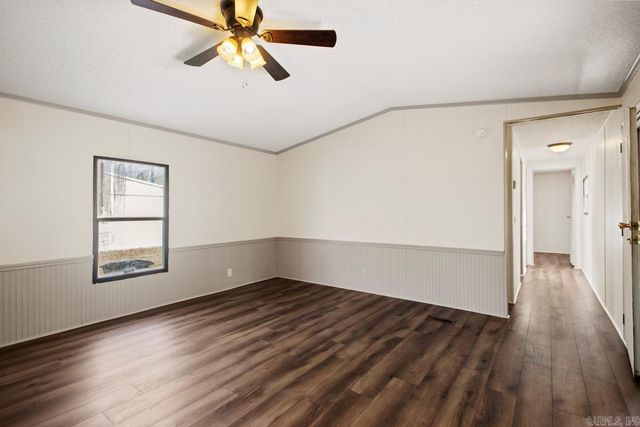 19921 Philis Dr, Hensley, AR 72065