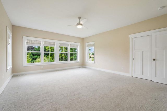 N52W30598 Moraine DRIVE, Hartland, WI 53029