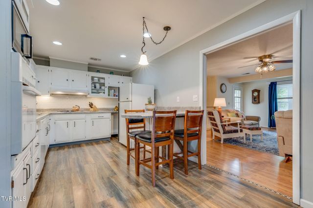 824 Balsam Circle, Erwin, TN 37650