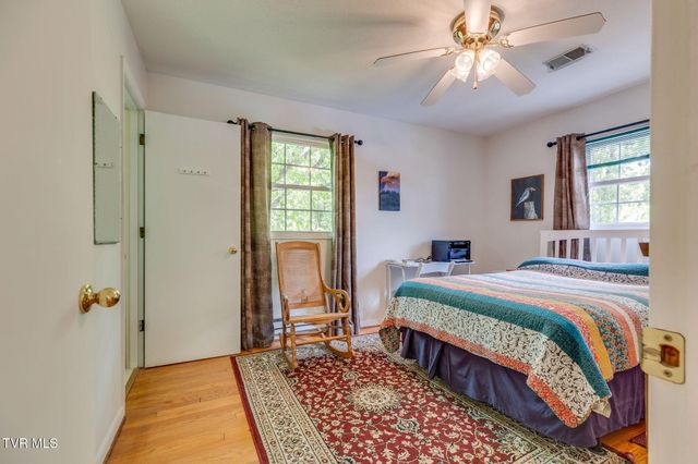824 Balsam Circle, Erwin, TN 37650