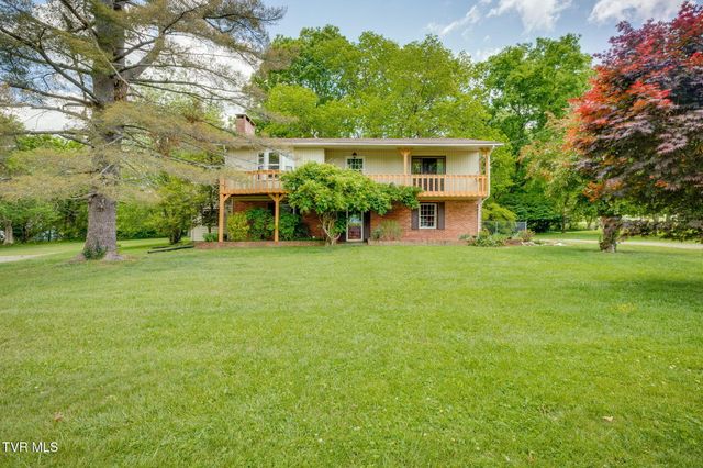824 Balsam Circle, Erwin, TN 37650
