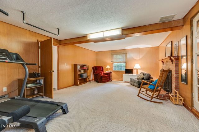 824 Balsam Circle, Erwin, TN 37650