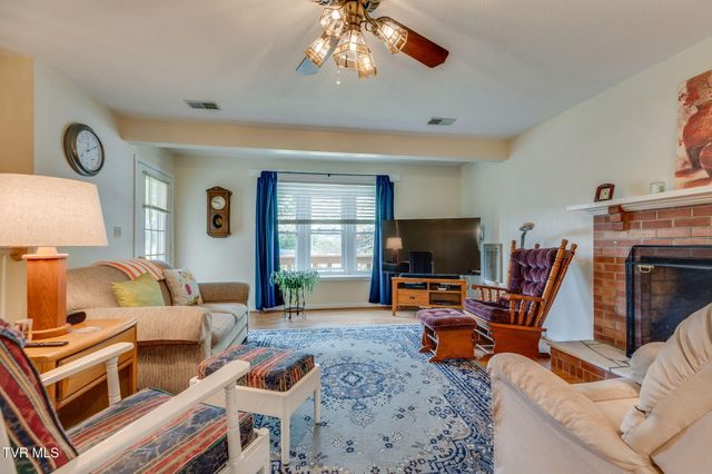 824 Balsam Circle, Erwin, TN 37650