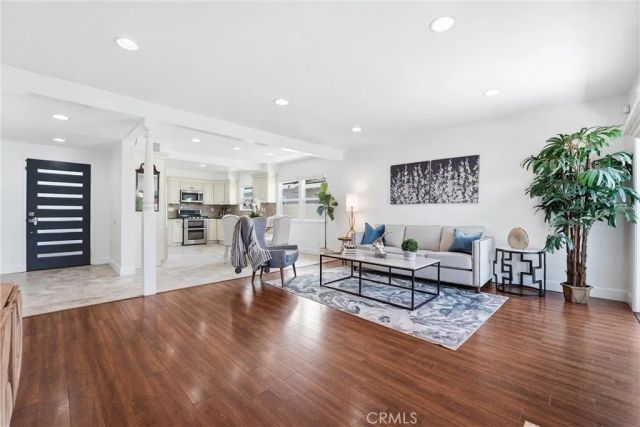 6051 Kimberly Drive, Huntington Beach, CA 92647