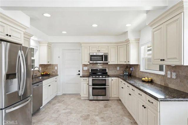 6051 Kimberly Drive, Huntington Beach, CA 92647