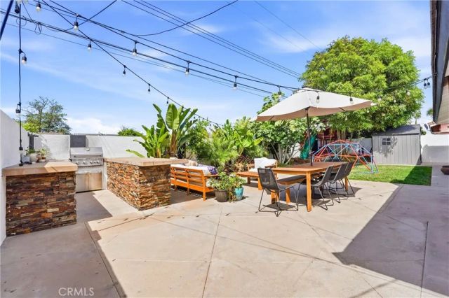 6051 Kimberly Drive, Huntington Beach, CA 92647